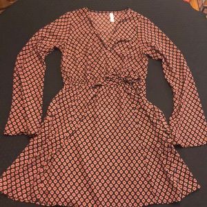 Black & red Xhilaration faux wrap dress